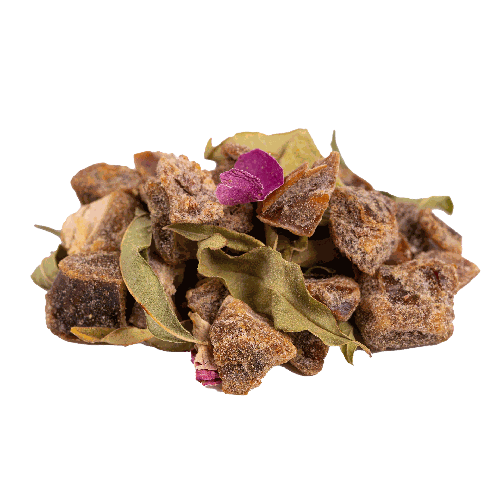 Roos en Guarana vruchteninfusie met rozenblaadjes en hazelnoot